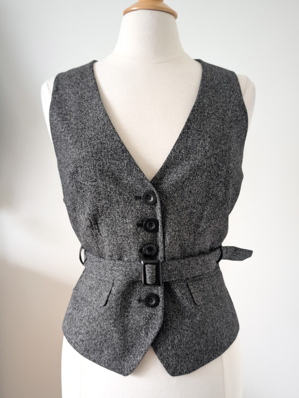 Le Grenier belted tailored vest 13 LARGE heather gray and black pinstripe